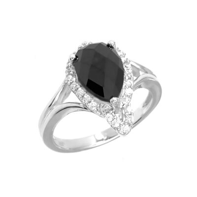 SREBRNY PIERŚCIONEK Z CYRKONIAMI